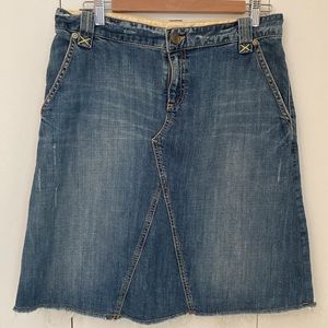 Banana Republic Denim A-Line Skirt in Medium Blue